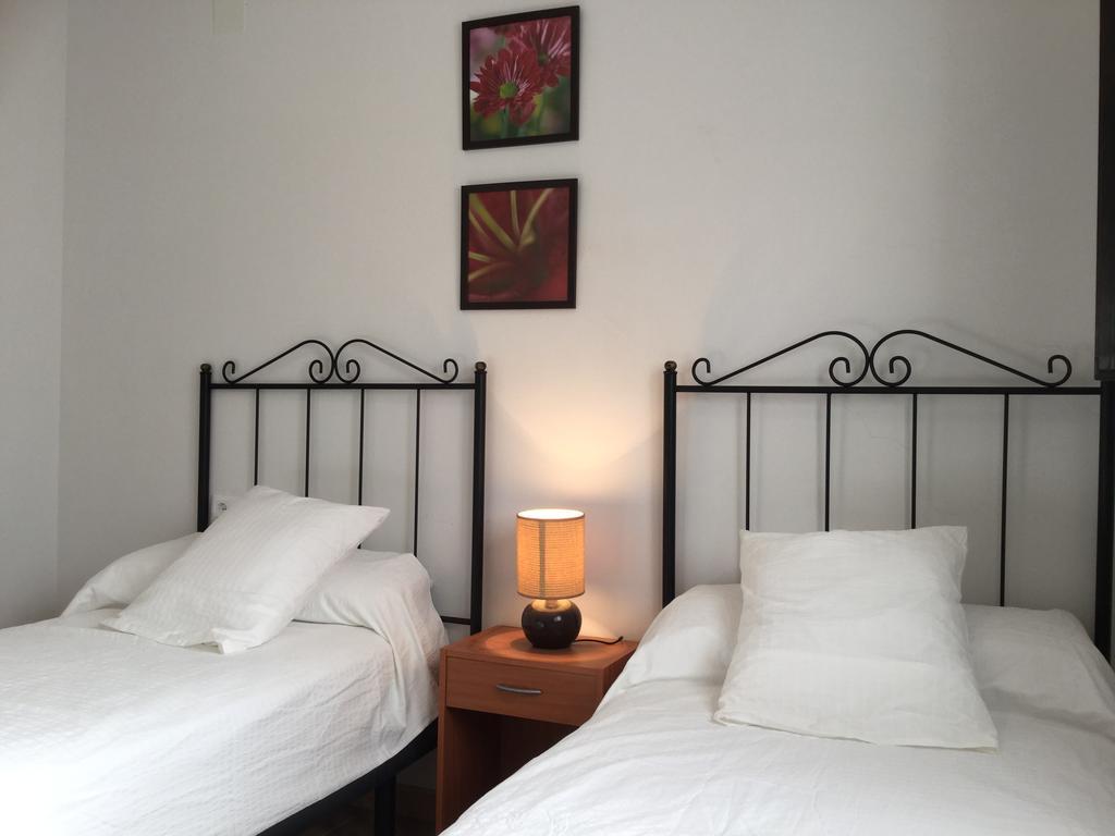 Velez Apartment Vélez de Benaudalla 외부 사진